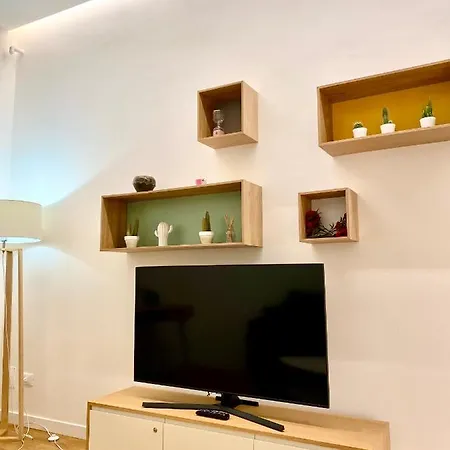 Apartment Nima Oberdan House